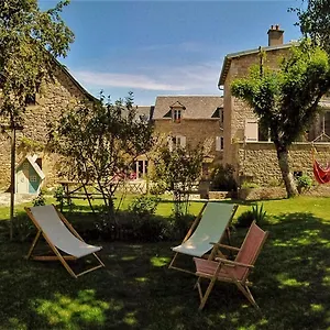 Le Clos Du Barry Bed and breakfast